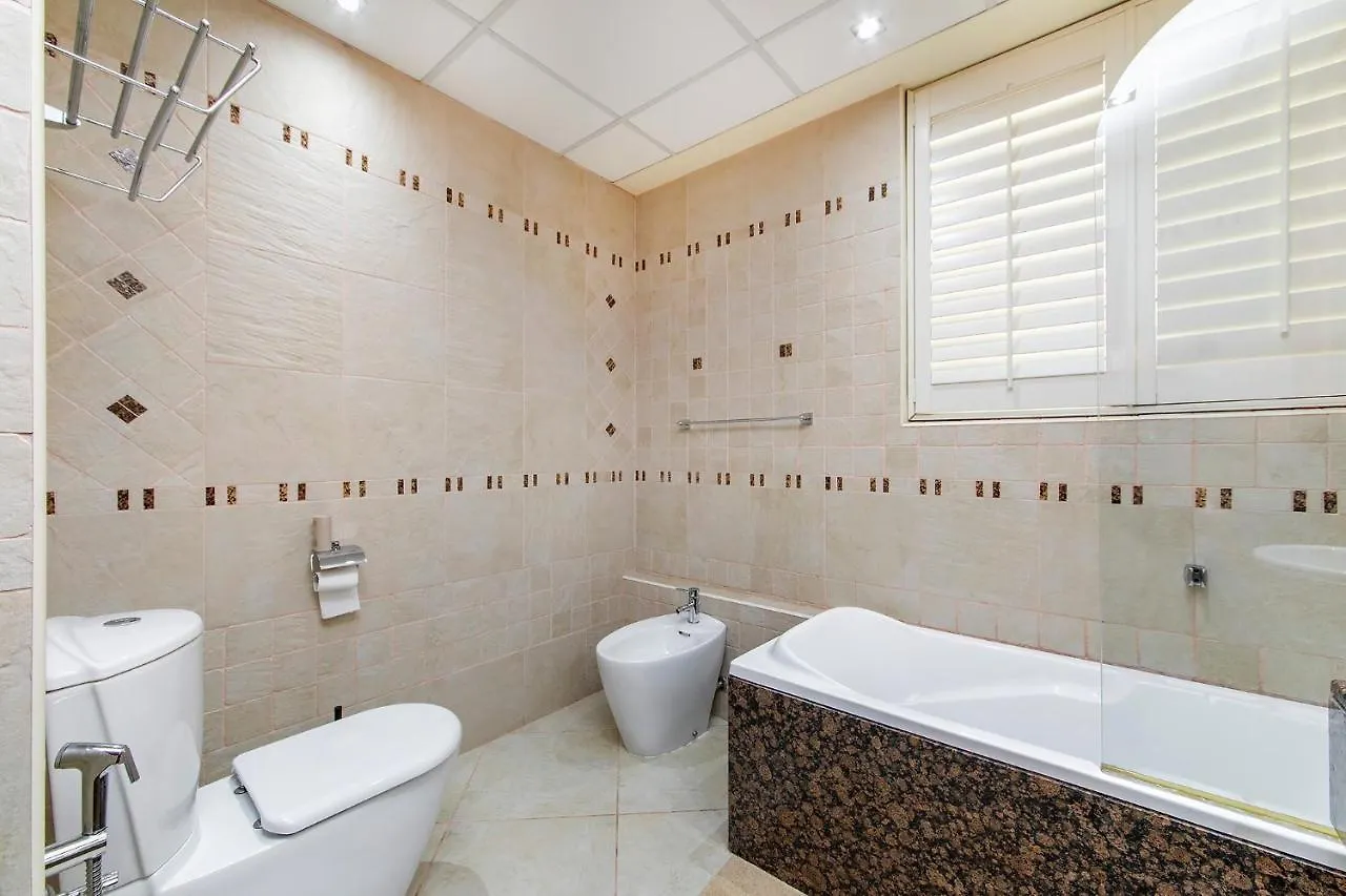 Hostel Berloga Capsule Jbr Dubai
